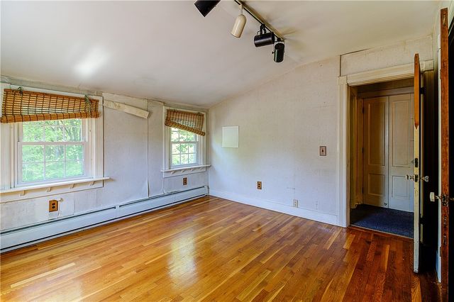 48 Brayton Road, Smithfield, RI 02917