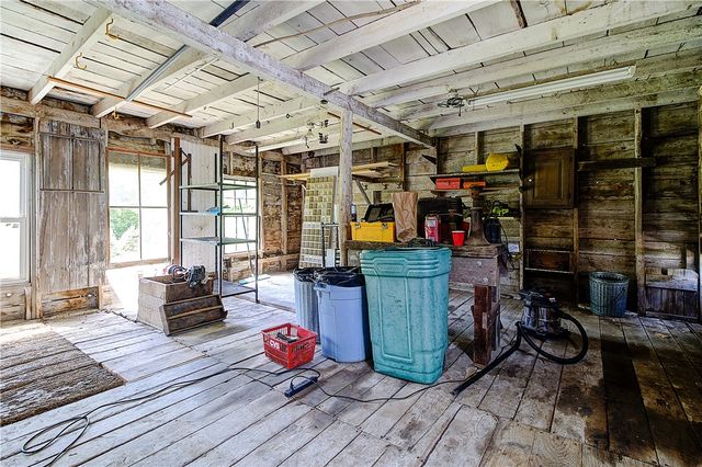 48 Brayton Road, Smithfield, RI 02917