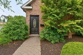 35 Paddock Lane, Glastonbury, CT 06073