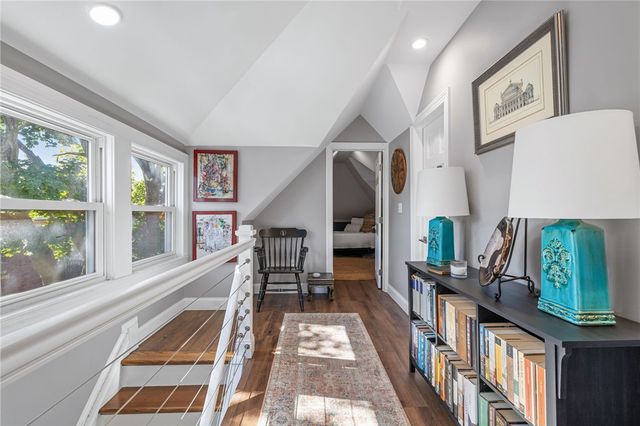 5712 Hays St, East Liberty, PA 15206