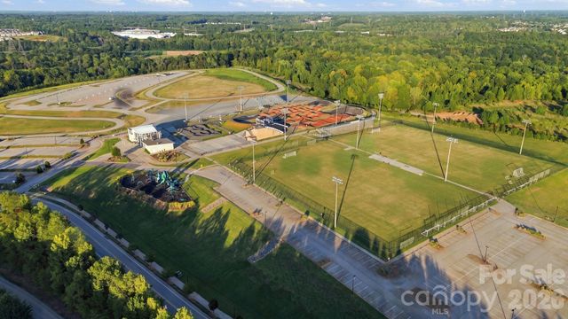 688 Dunkins Ferry Road, Rock Hill, SC 29730