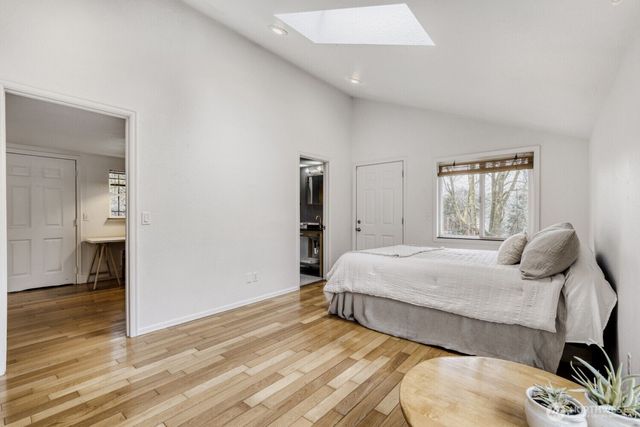 8725 10th Avenue S, Seattle, WA 98108