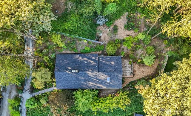 8725 10th Avenue S, Seattle, WA 98108