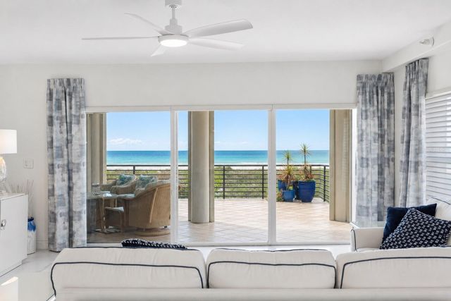 200 121ST AVENUE 104, Treasure Island, FL 33706