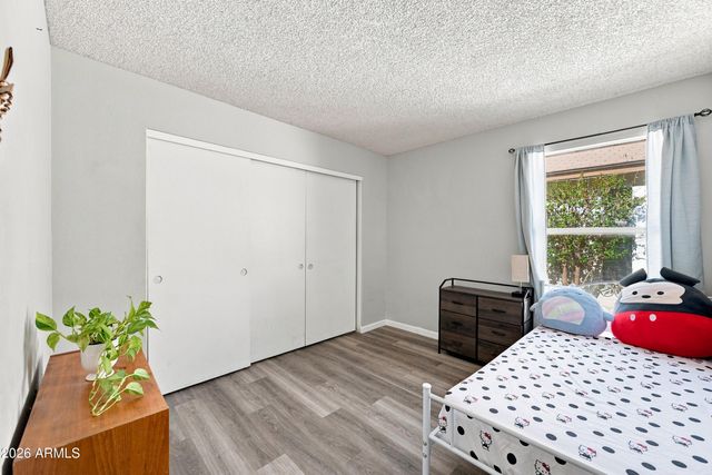 8734 W INDIANOLA Avenue, Phoenix, AZ 85037