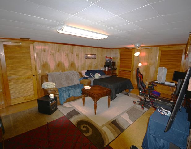 5581 Franklin ST, Ferrum, VA 24088