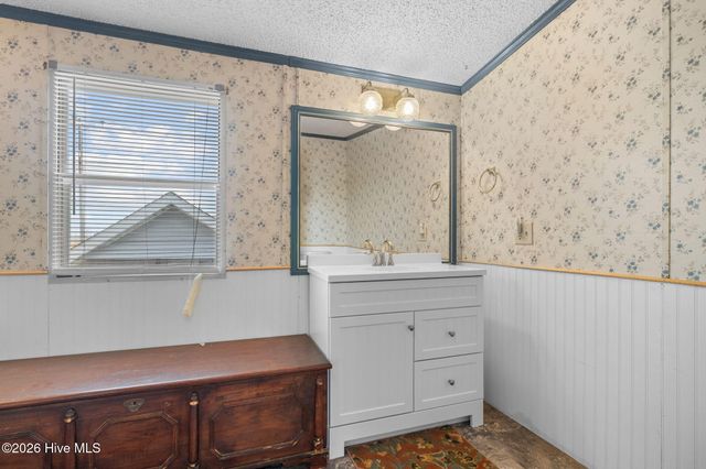 1150 Highway 70 Davis, Davis, NC 28524