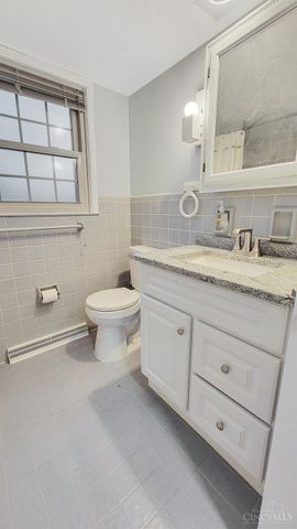 7963 Mitchell Farm Lane, Montgomery, OH 45242