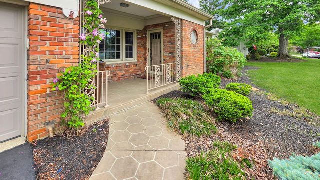 7963 Mitchell Farm Lane, Montgomery, OH 45242