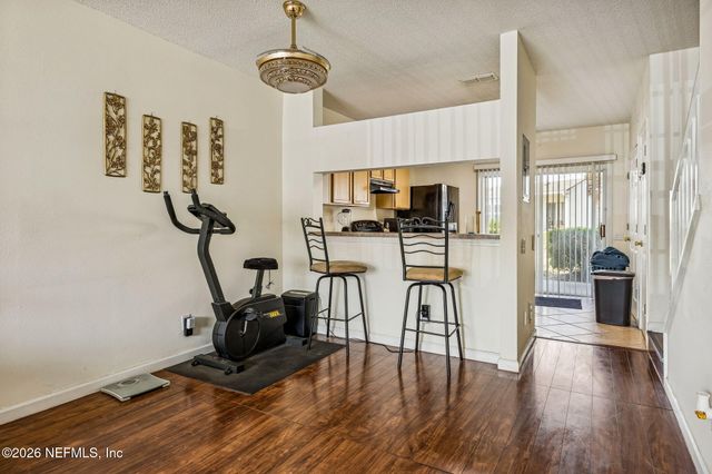 12311 KENSINGTON LAKES Drive 2104, Jacksonville, FL 32246