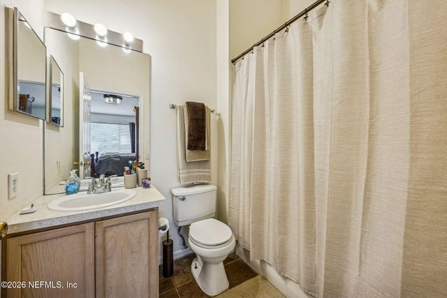 12311 KENSINGTON LAKES Drive 2104, Jacksonville, FL 32246