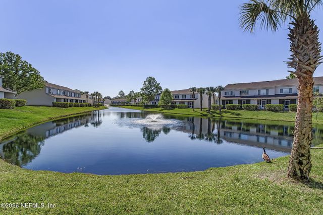 12311 KENSINGTON LAKES Drive 2104, Jacksonville, FL 32246