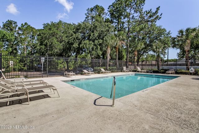 12311 KENSINGTON LAKES Drive 2104, Jacksonville, FL 32246