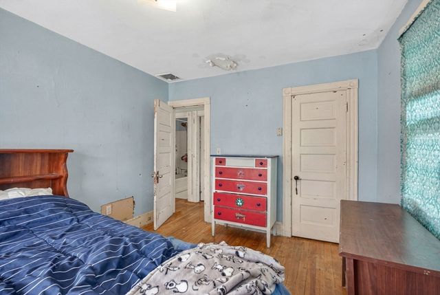 16 Littlefield St, Quincy, MA 02169