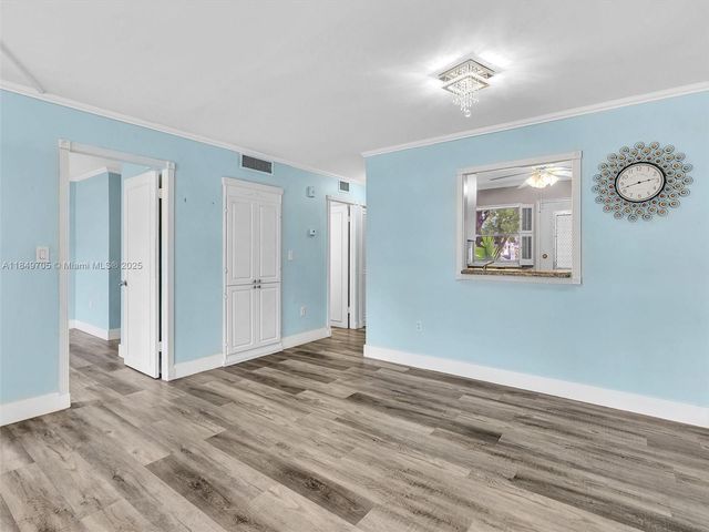 3600 NE 170th St 102, North Miami Beach, FL 33160