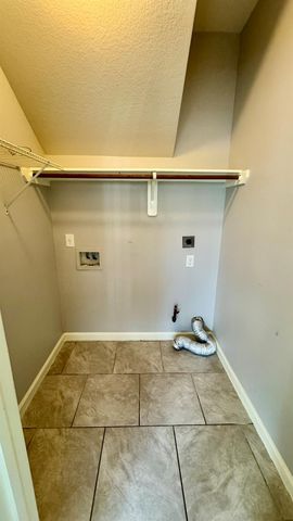 1615 Royal Chase, Houston, TX 77047