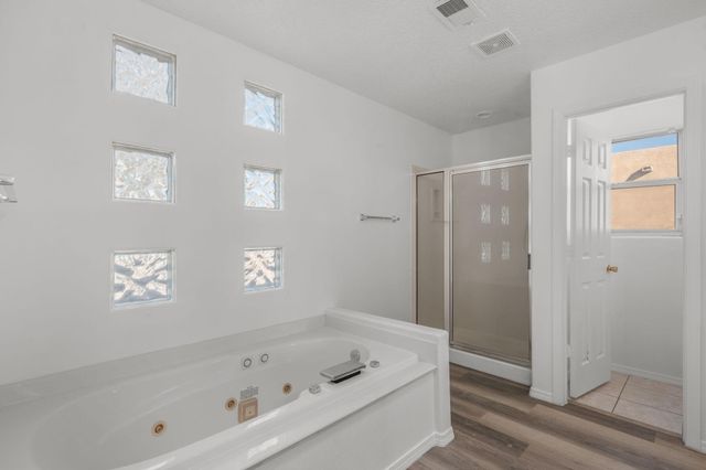 1929 12th Avenue SE, Rio Rancho, NM 87124