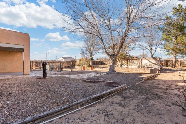 1929 12th Avenue SE, Rio Rancho, NM 87124