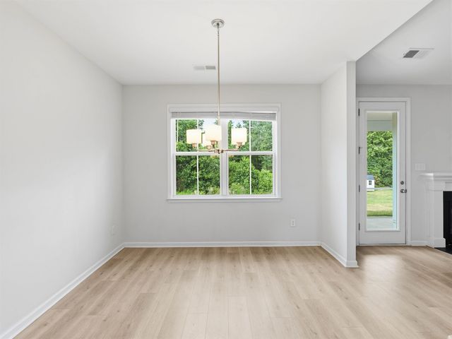836 Orchard Valley Lane, Boiling Springs, SC 29316