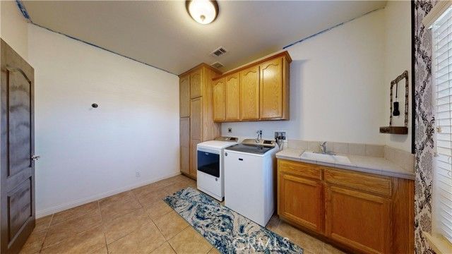 12443 Bannock Drive, Apple Valley, CA 92308