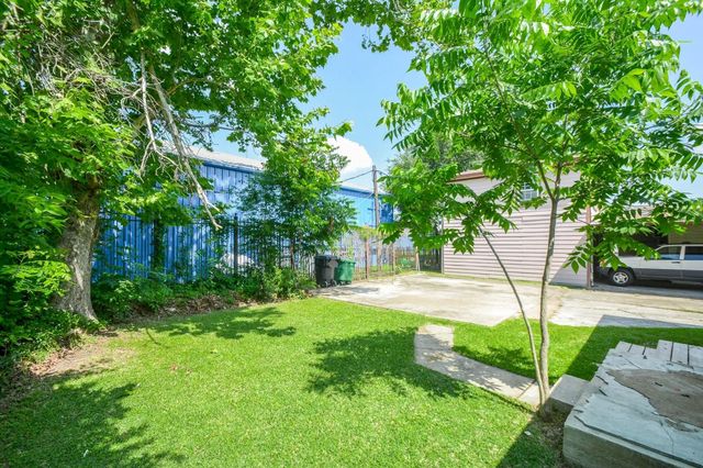 3013 Brackenridge Street, Houston, TX 77026