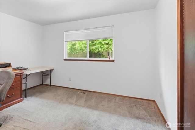 11605 85th Avenue E, Puyallup, WA 98373