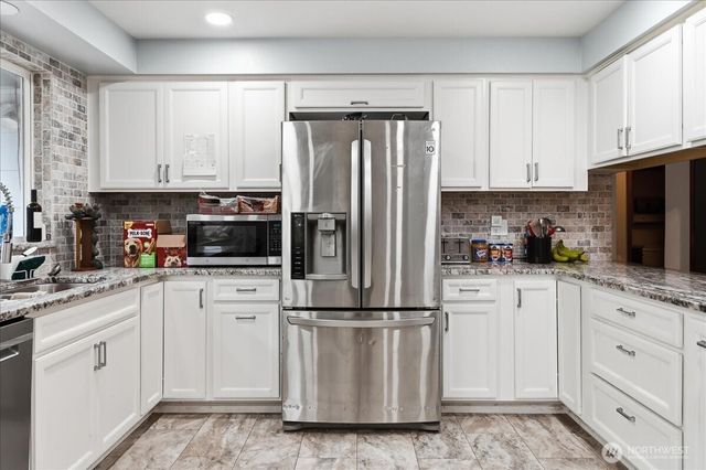 11605 85th Avenue E, Puyallup, WA 98373