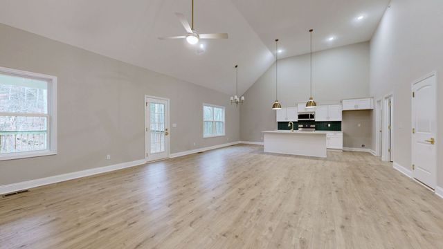 1222 Rooster Ridge, Pleasant View, TN 37146