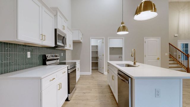 1222 Rooster Ridge, Pleasant View, TN 37146