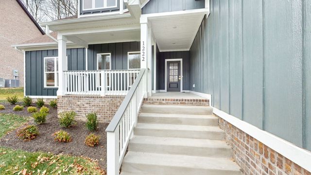 1222 Rooster Ridge, Pleasant View, TN 37146