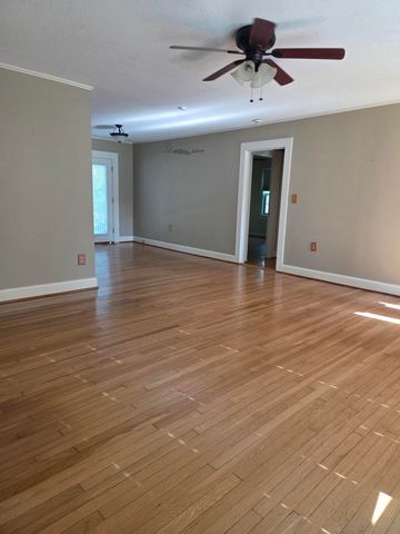 186 Adams Road, Ocoee, TN 37361