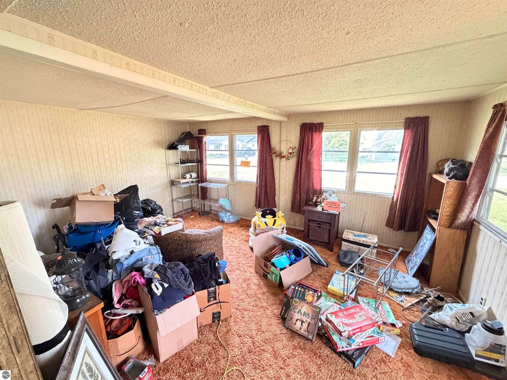 Image 6 of property listing at 311 N 5th Street, Shepherd, MI 48883