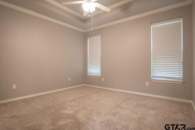 1725 Austin Dr, Tyler, TX 75701