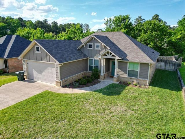 1725 Austin Dr, Tyler, TX 75701