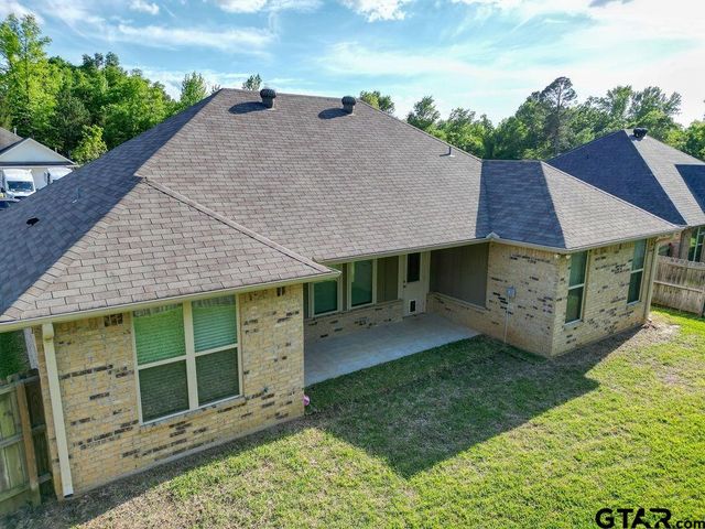 1725 Austin Dr, Tyler, TX 75701