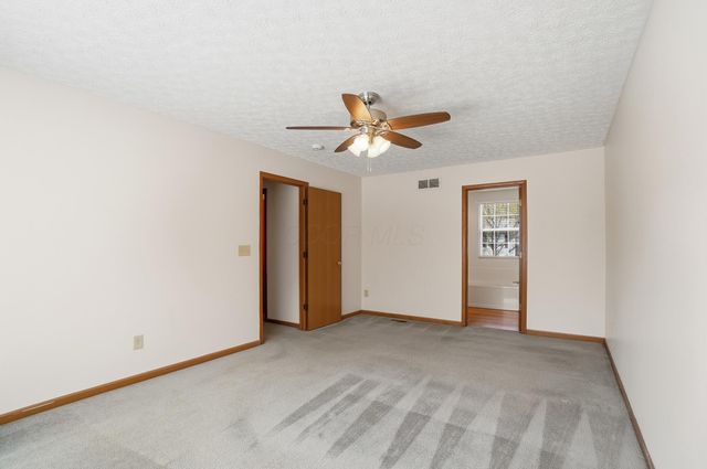 233 Dogwood Drive, Delaware, OH 43015