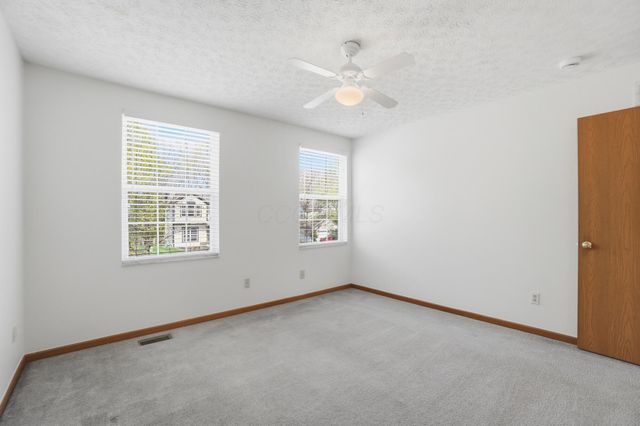 233 Dogwood Drive, Delaware, OH 43015