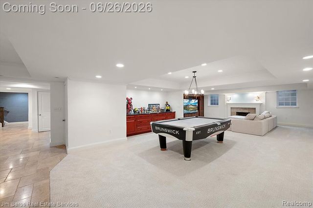 688 Balfour Street, Grosse Pointe Park, MI 48230