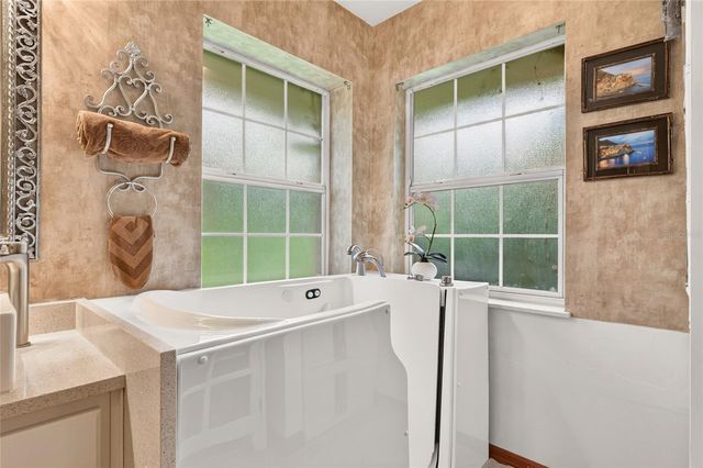 8699 SE 12TH COURT, Ocala, FL 34480