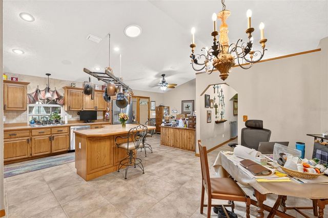 8699 SE 12TH COURT, Ocala, FL 34480
