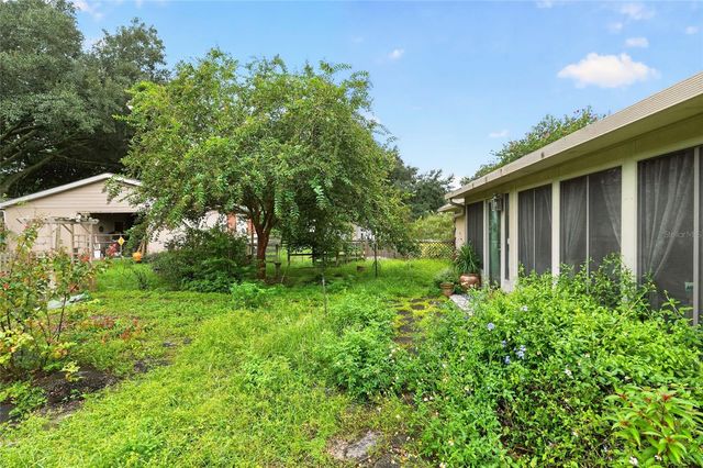 8699 SE 12TH COURT, Ocala, FL 34480