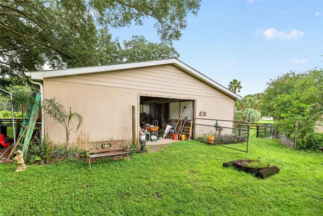 8699 SE 12TH COURT, Ocala, FL 34480