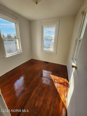 708 Bowman Street, Toledo, OH 43609