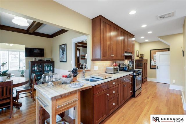 2310 Sheridan Boulevard, Lincoln, NE 68502