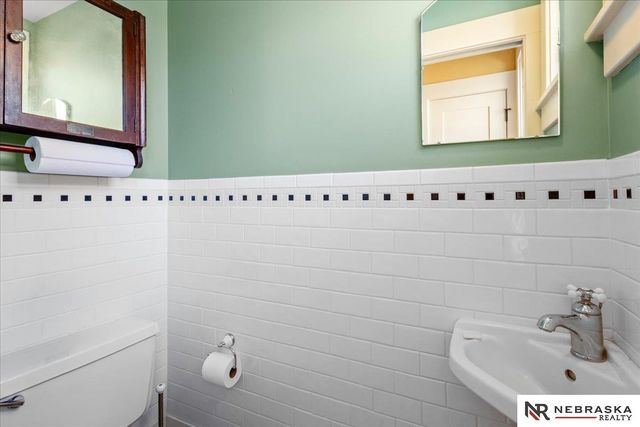 2310 Sheridan Boulevard, Lincoln, NE 68502