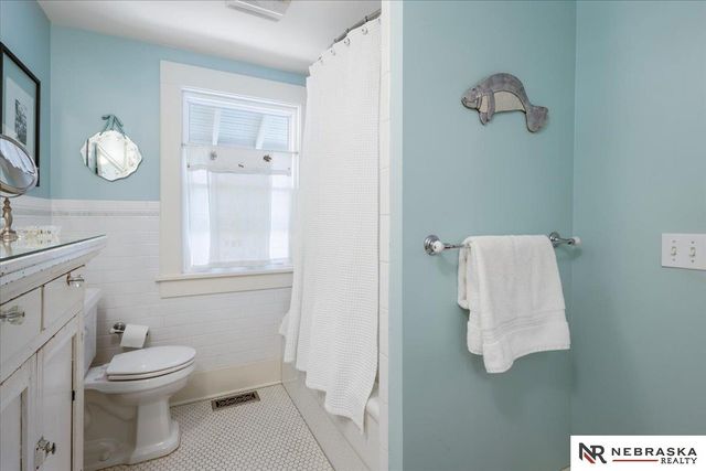 2310 Sheridan Boulevard, Lincoln, NE 68502