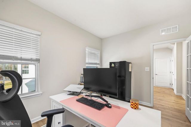 5010 BIRCH LEAF CIR, Fredericksburg, VA 22407