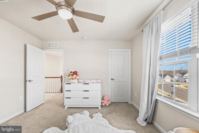 5010 BIRCH LEAF CIR, Fredericksburg, VA 22407