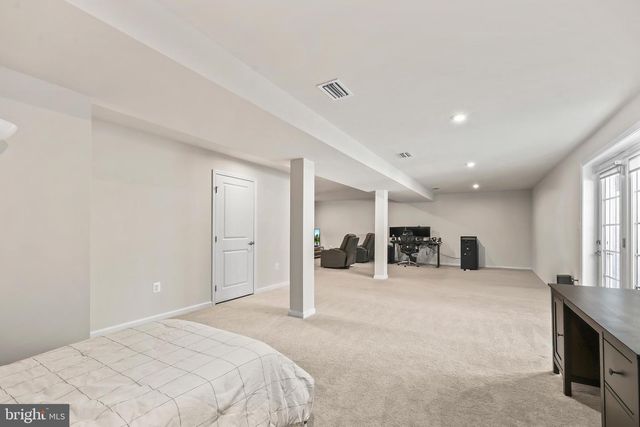 5010 BIRCH LEAF CIR, Fredericksburg, VA 22407