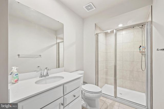 5010 BIRCH LEAF CIR, Fredericksburg, VA 22407